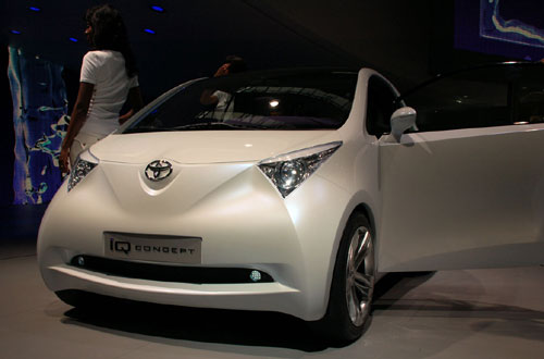   Toyota iQ
