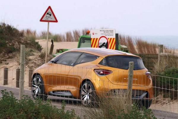   Renault  